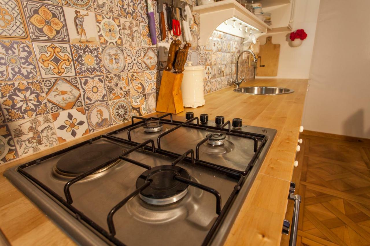 Barbarossa House Apartment Cres Bagian luar foto