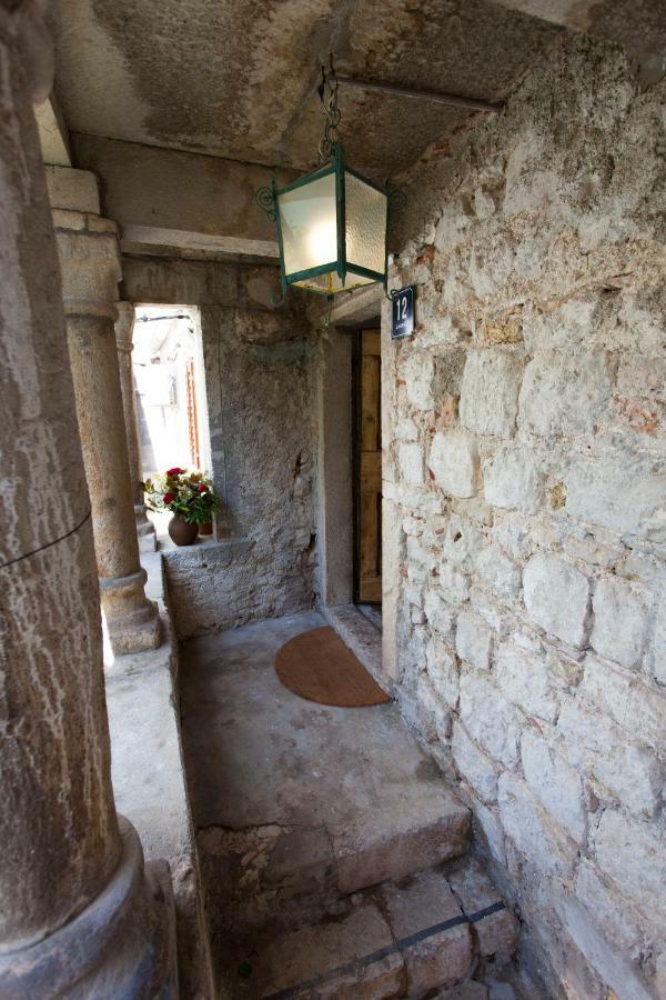 Barbarossa House Apartment Cres Bagian luar foto